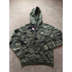 Nike camo hoodie
